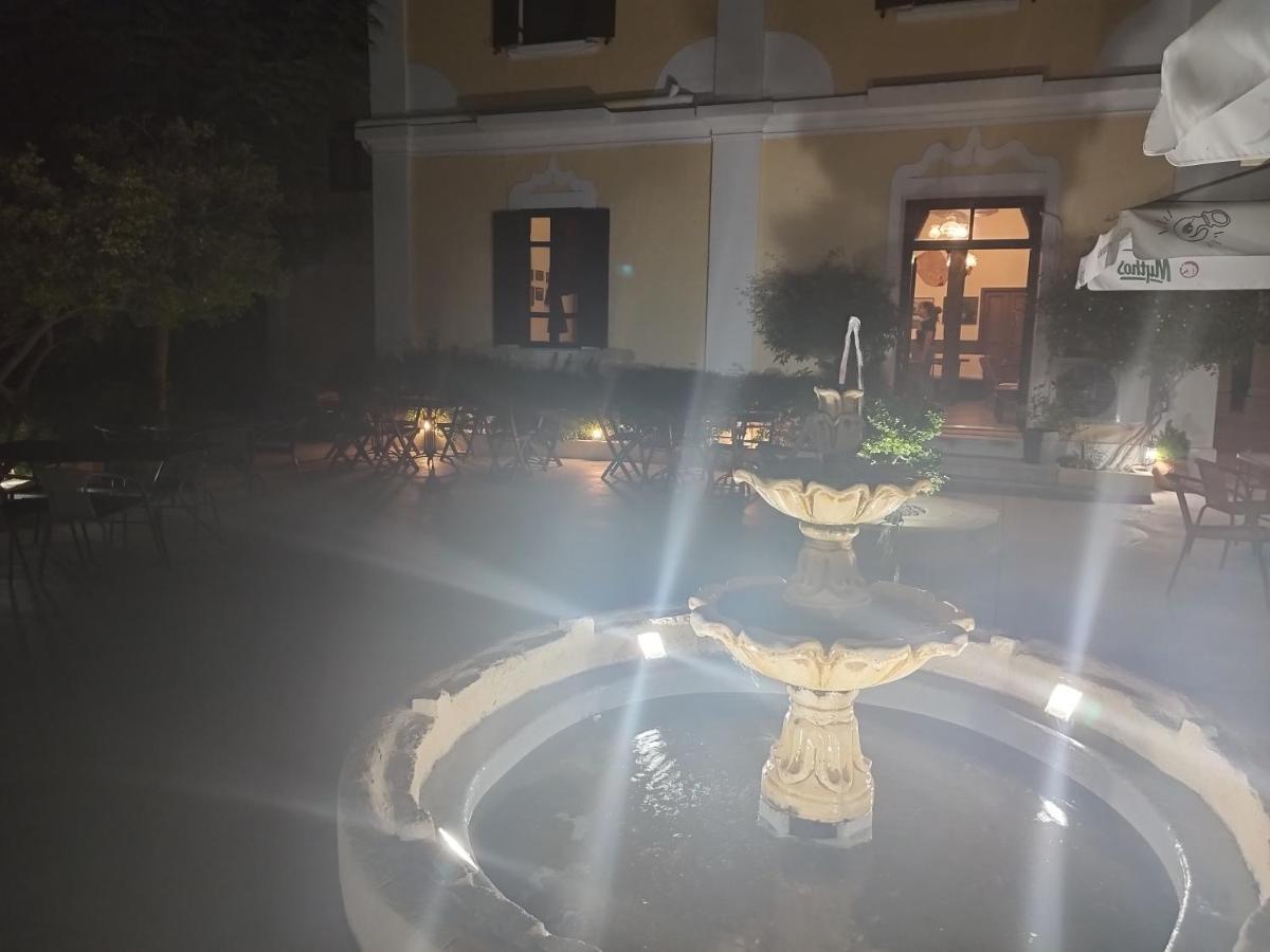 Nymph Hotel Salakos Ngoại thất bức ảnh