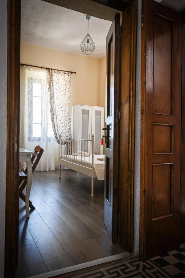Nymph Hotel Salakos Ngoại thất bức ảnh
