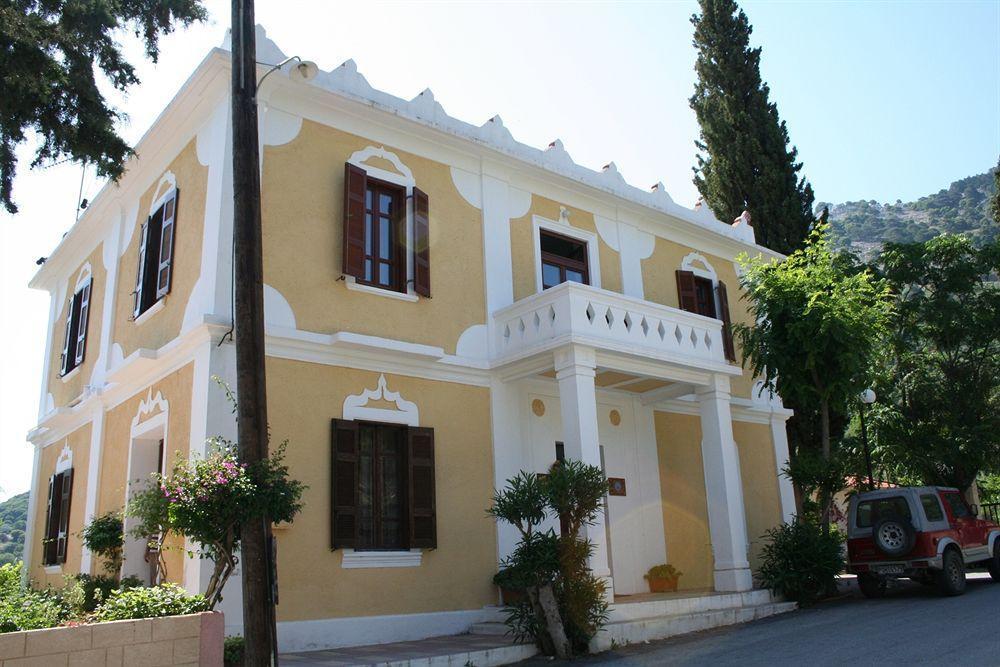 Nymph Hotel Salakos Ngoại thất bức ảnh